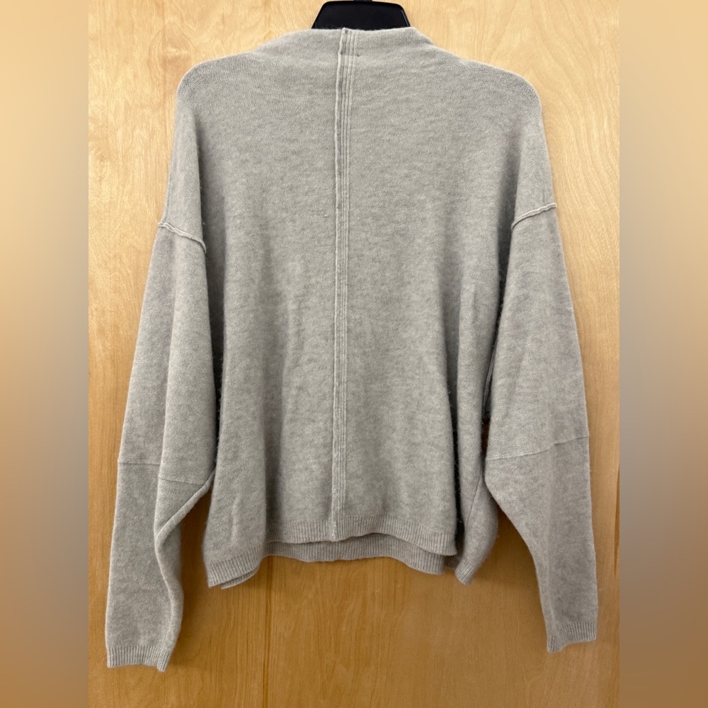Free People Wool Blend Relaxed Grey Raglan Sweater - Picture 11 of 13